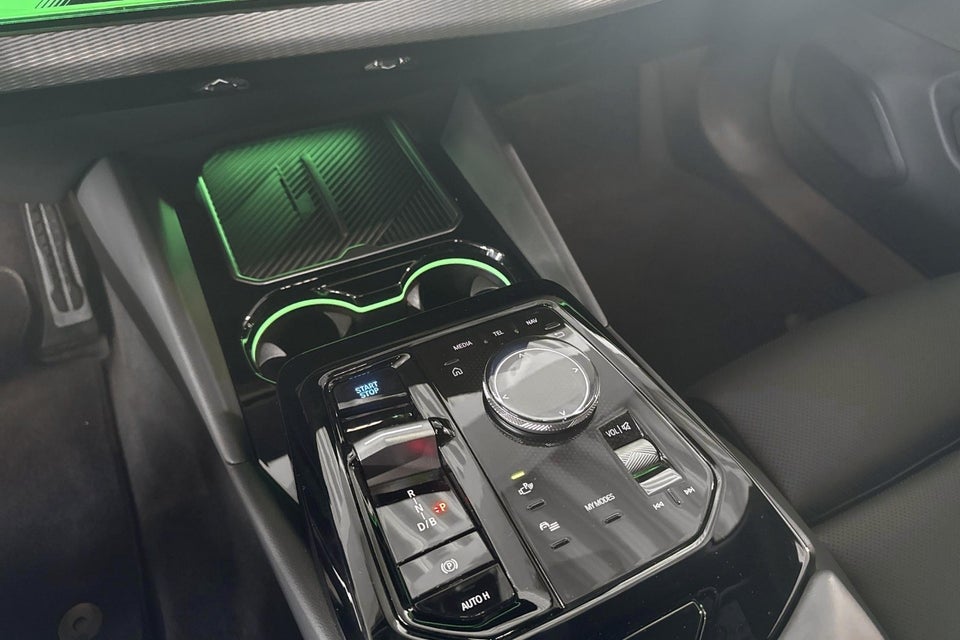 BMW i5 eDrive40 Fully Charged M-Sport 4d