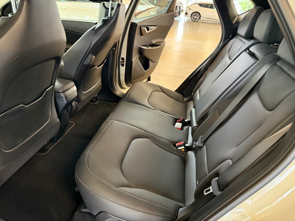 Kia EV6 77 Long Range Upgrade+ 5d