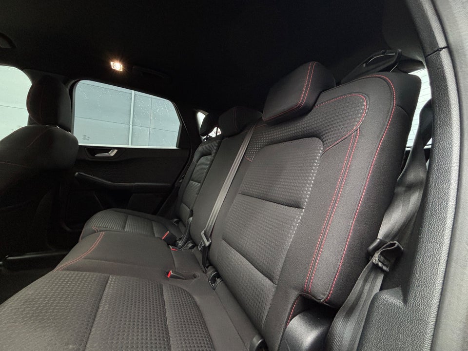 Ford Kuga 2,5 PHEV ST-Line CVT 5d