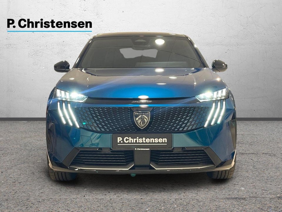 Peugeot e-3008 77 GT Pack 5d