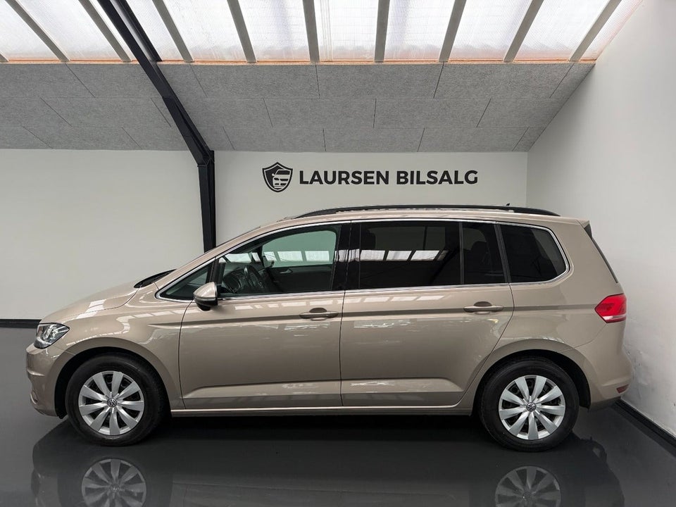 VW Touran 1,6 TDi 115 Comfortline DSG 7prs 5d