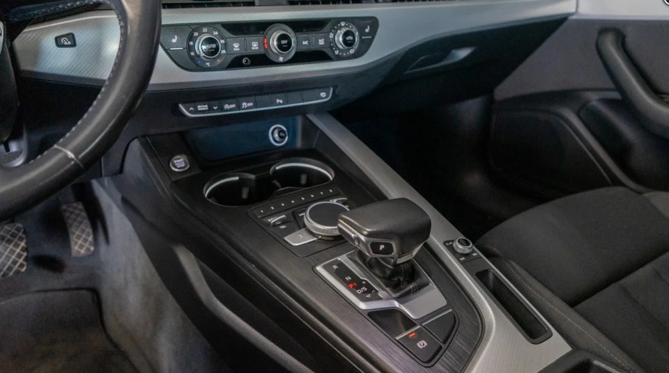 Audi A4 2,0 TFSi 190 Sport S-tr. 4d