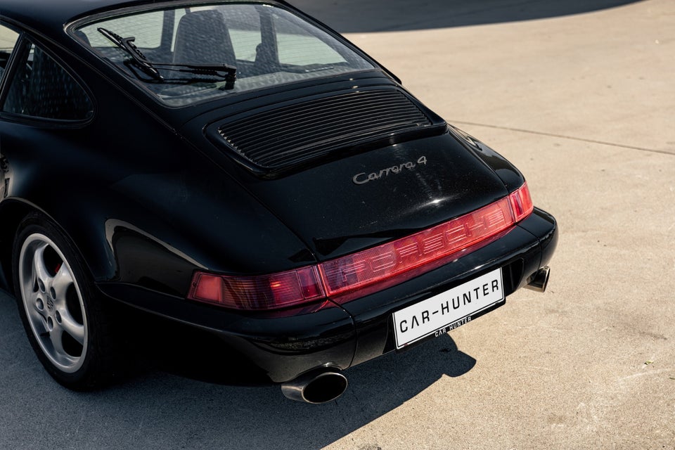 Porsche 911 3,6 Carrera 4 Coupé 2d