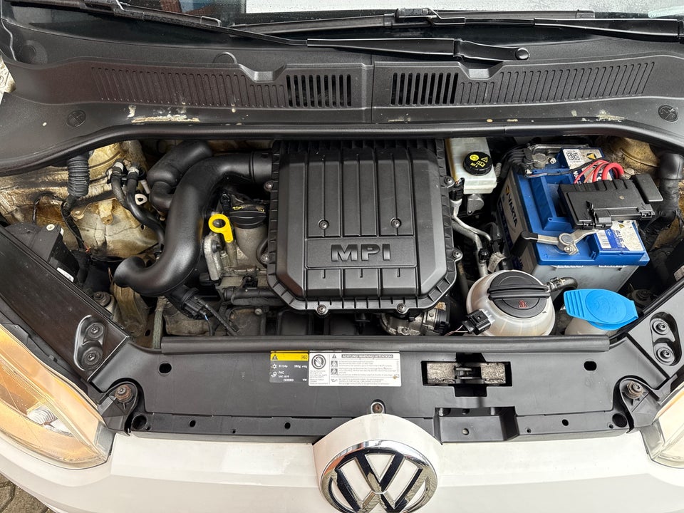 VW Up! 1,0 75 Move Up! BMT 5d