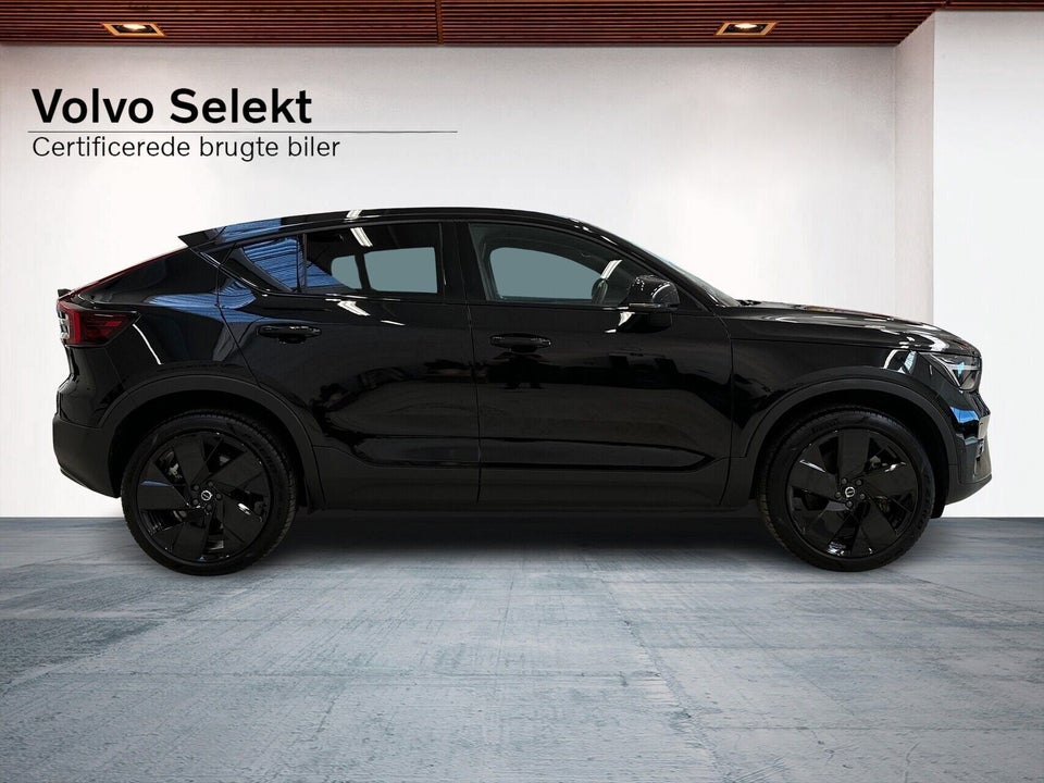 Volvo EC40 Extended Range Black Edition 5d