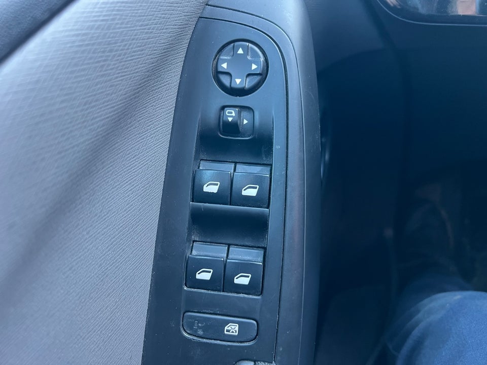 Citroën Grand C4 Picasso 1,6 BlueHDi 120 Cool EAT6 7prs 5d