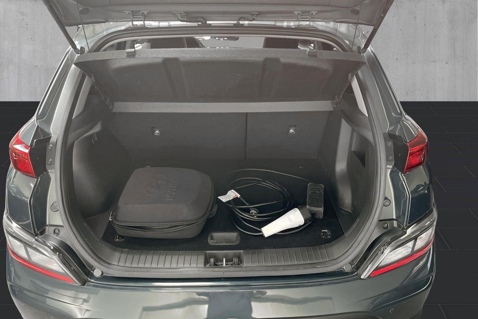 Hyundai Kona 64 EV Essential 5d