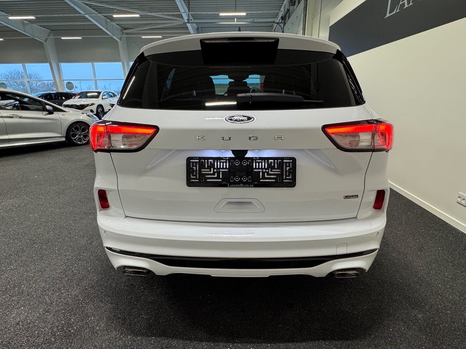 Ford Kuga 2,5 PHEV ST-Line X CVT 5d