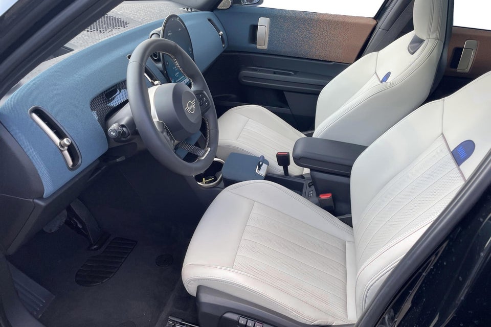 MINI Countryman SE Favoured Trim XL ALL4 5d