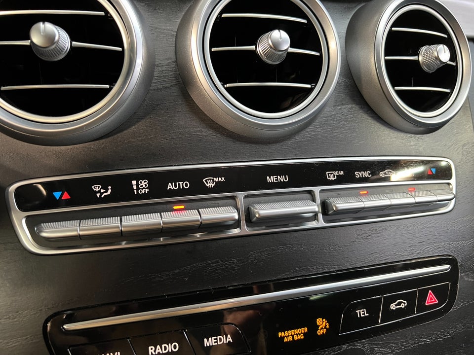 Mercedes C220 d 2,0 Advantage stc. aut. 5d