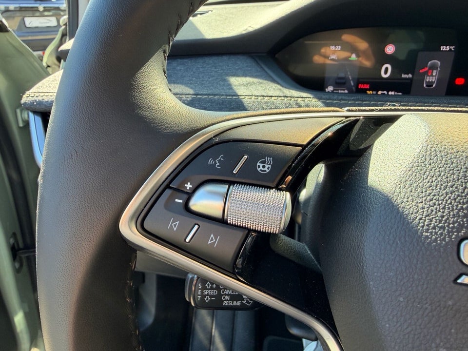 Skoda Elroq 85 iV Loft 5d