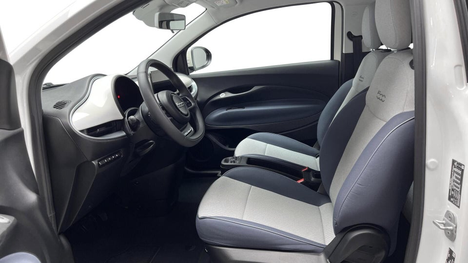 Fiat 500e 24 Icon 3d