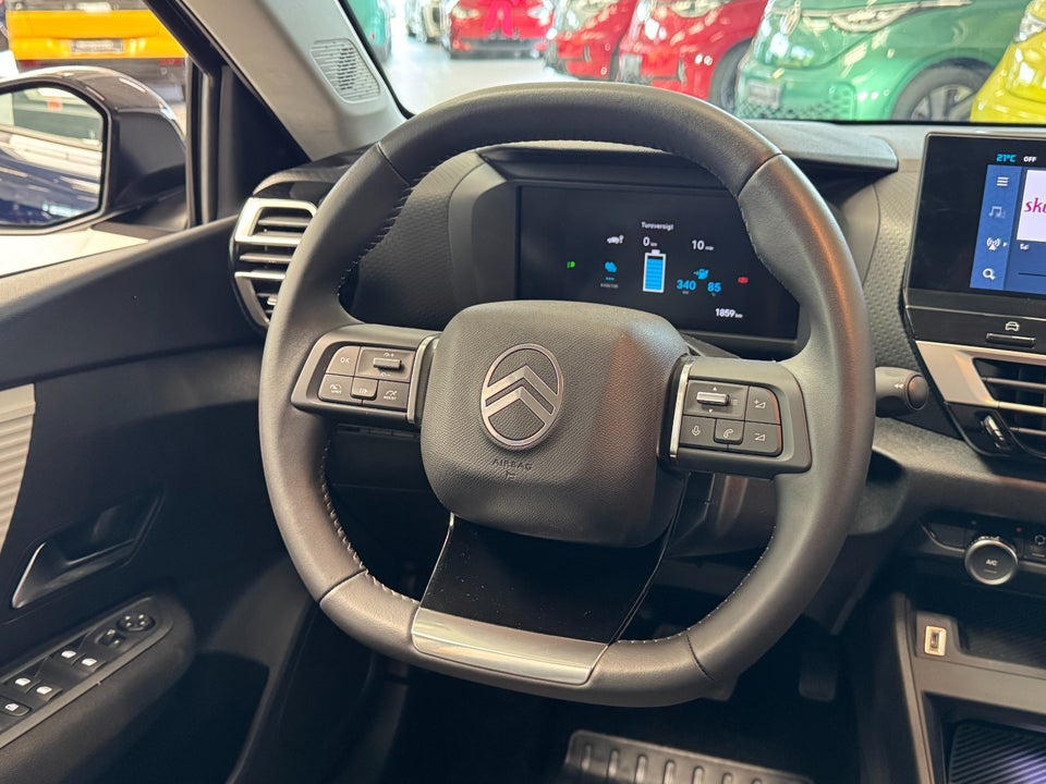 Citroën ë-C4 X 54 Plus 4d
