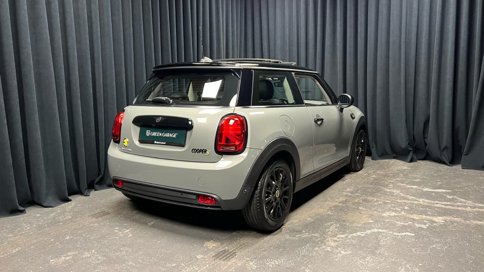 MINI Cooper SE Edition Premium Plus 3d