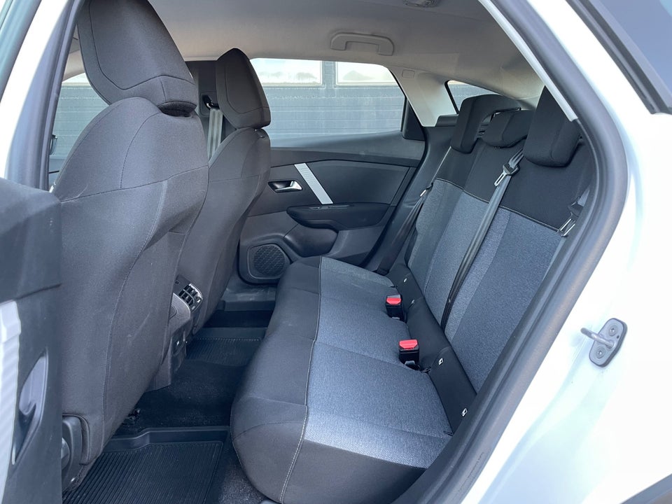 Citroën C4 1,2 PureTech 100 Feel 5d