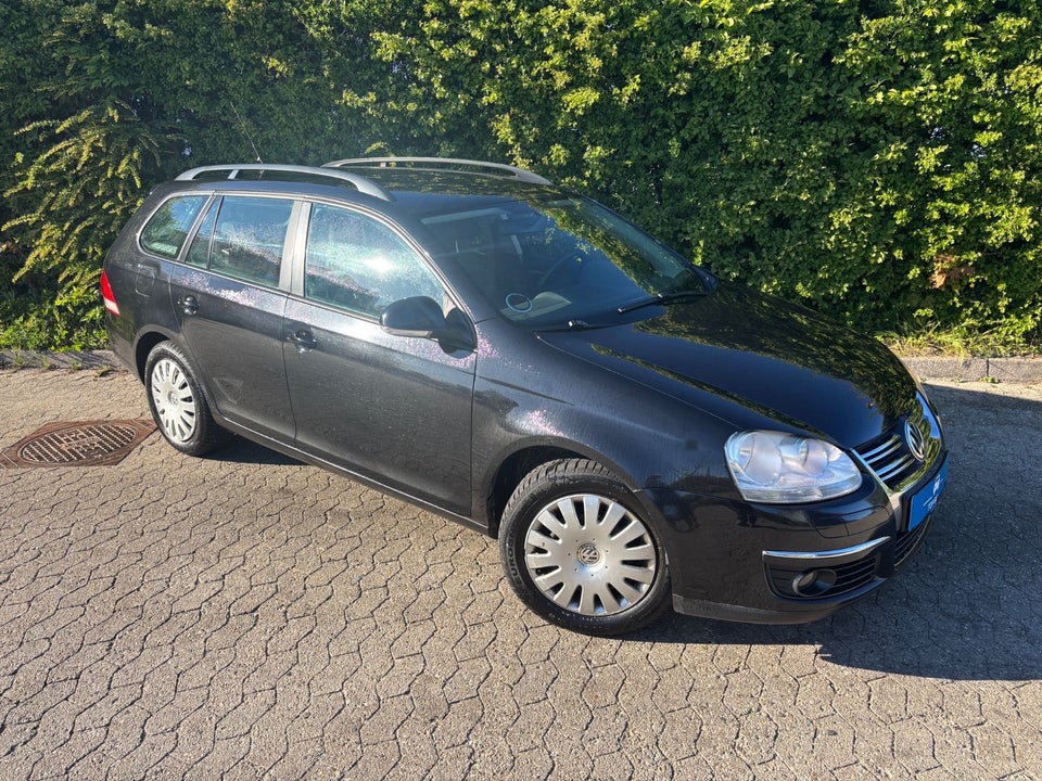 VW Golf V 1,6 DK 5d