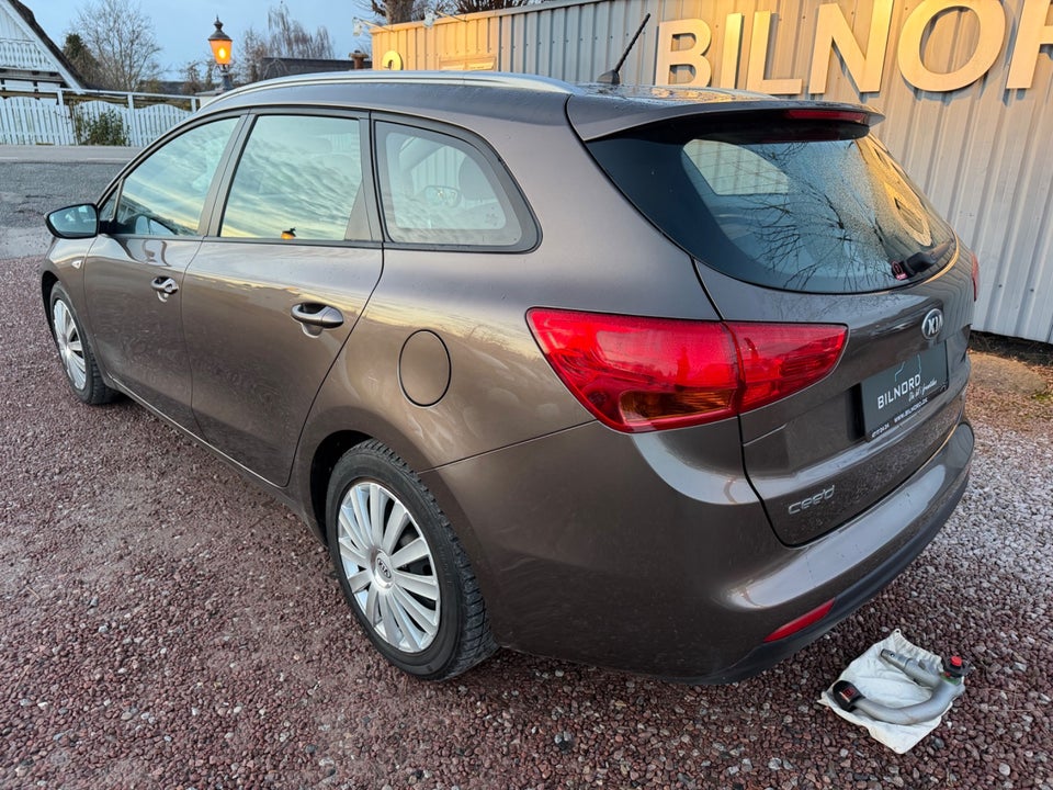 Kia Ceed 1,0 T-GDi Style+ Clim SW 5d
