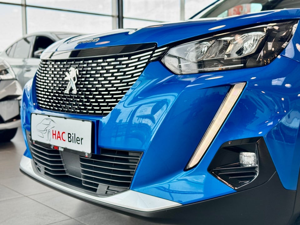 Peugeot 2008 1,2 PureTech 130 Selection Tech EAT8 5d