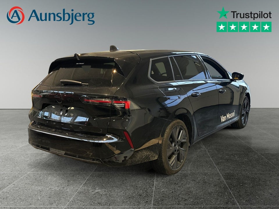 Opel Astra-e 54 GS Sports Tourer 5d