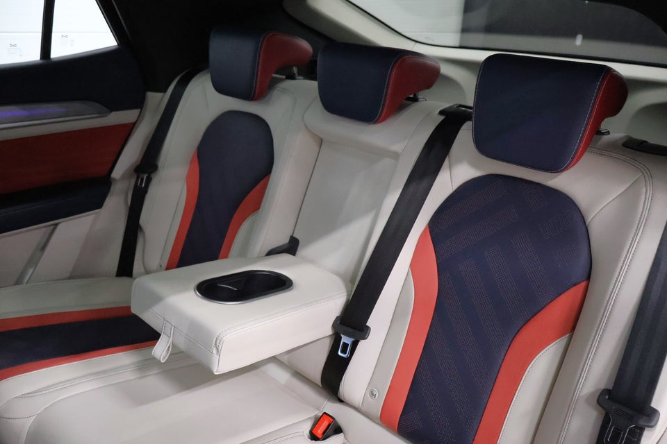 Aiways U6 Premium 5d