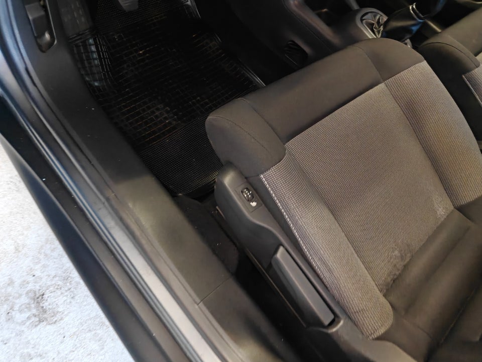 Citroën C4 Cactus 1,6 BlueHDi 100 Feel 5d
