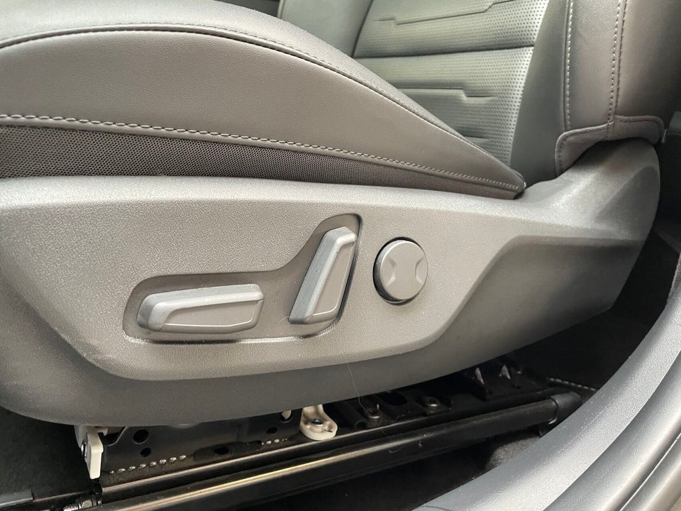 Kia Niro 64 EV Inspire 5d