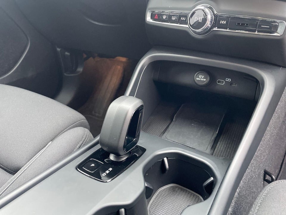 Volvo EX40 Extended Range Ultra Black Edition 5d