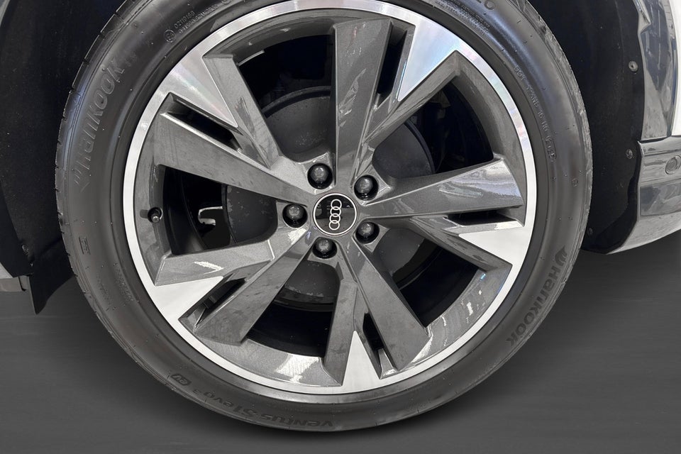 Audi Q4 e-tron 45 S-line Edition Sportback 5d