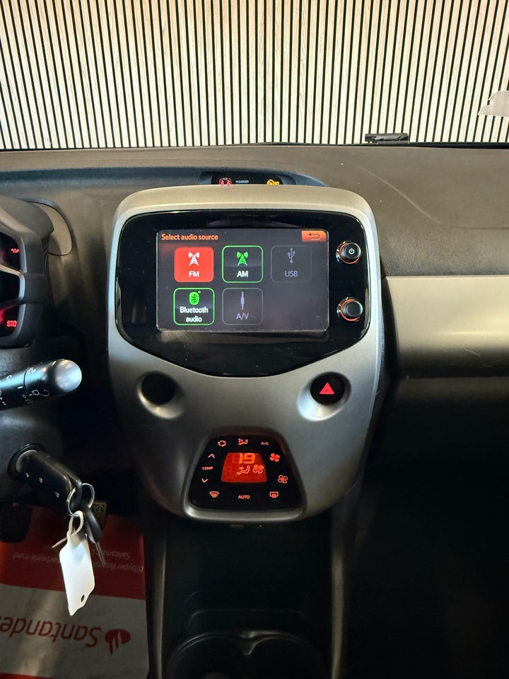 Citroën C1 1,2 PureTech Feel 5d