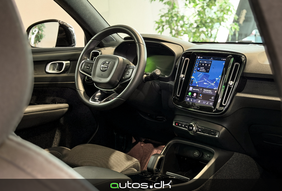 Volvo XC40 P6 ReCharge Core 5d