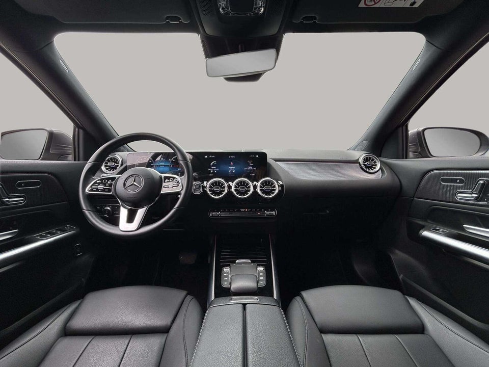 Mercedes EQA250 Progressive 5d
