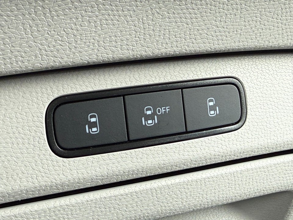 VW ID.Buzz 77 Style 75 Years Edition SWB 5d