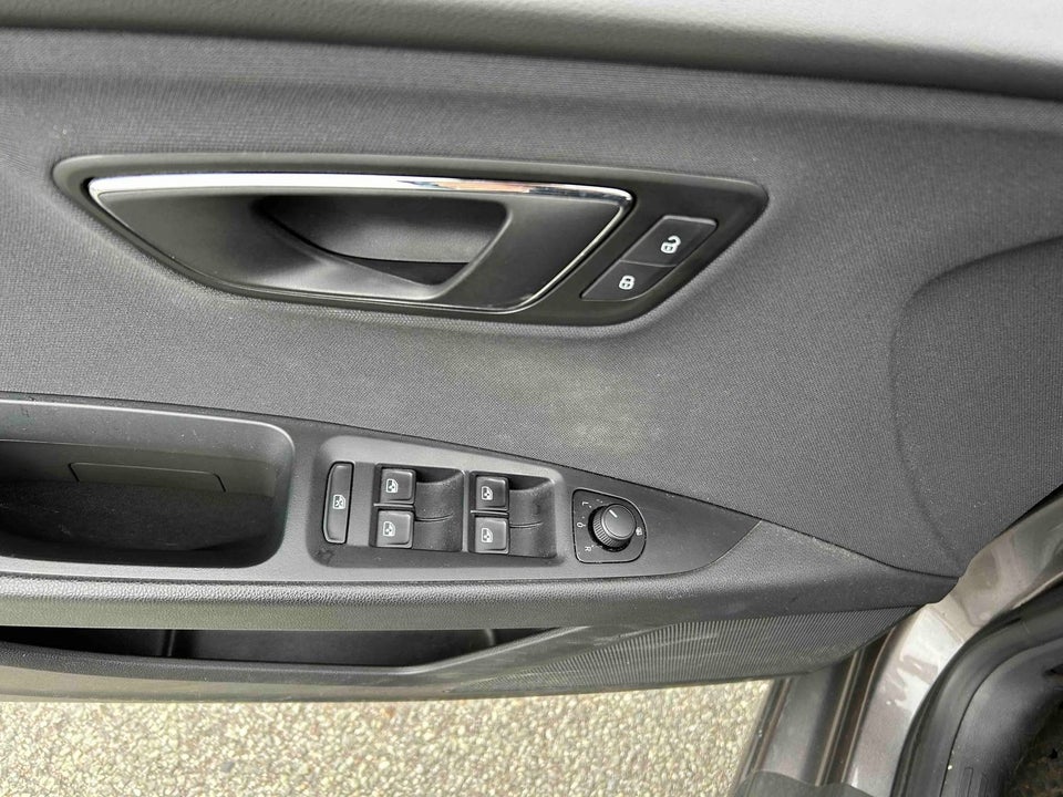 Seat Leon 1,6 TDi 110 Style ST eco 5d