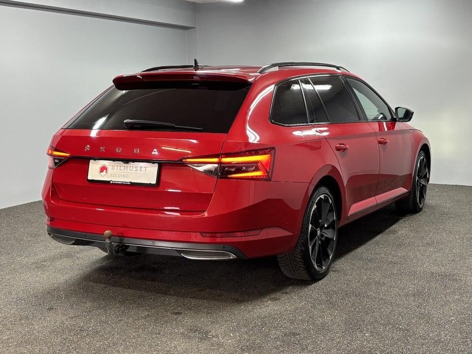 Skoda Superb 1,4 TSi iV Sportline Combi DSG 5d