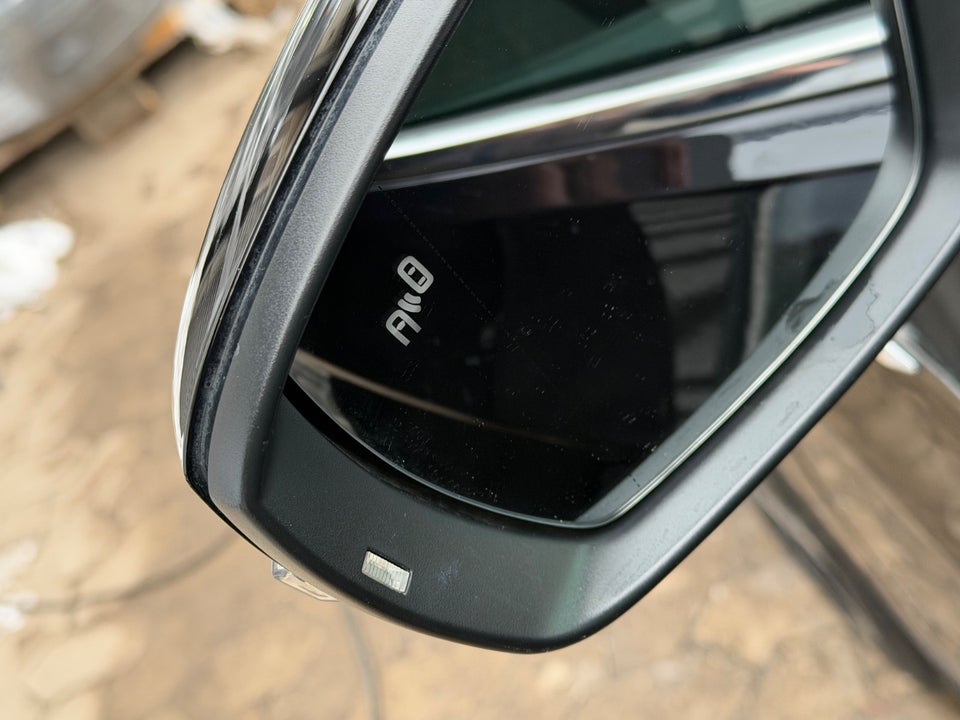 VW T-Cross 1,0 TSi 115 R-line 5d