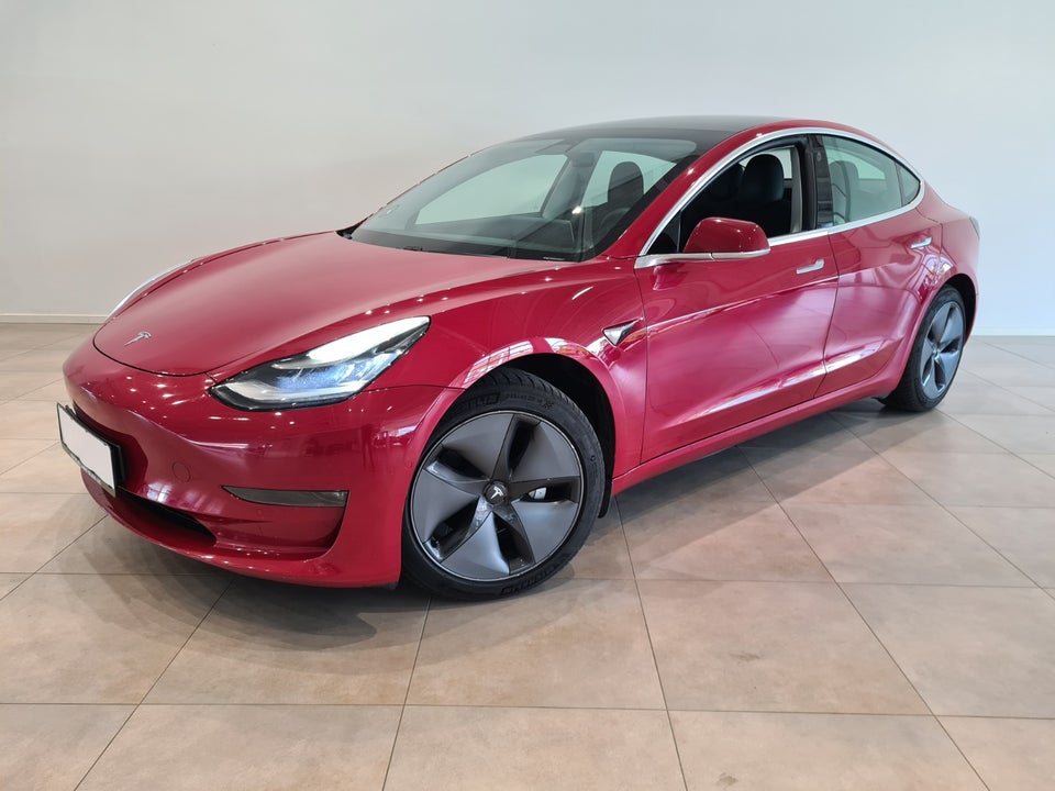 Tesla Model 3 Long Range AWD 4d