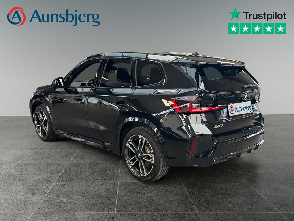 BMW iX1 xDrive30 M-Sport 5d