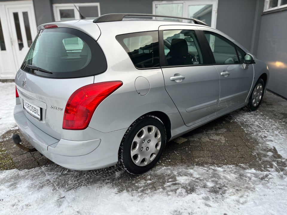 Peugeot 308 1,6 HDi 92 Comfort+ stc. 5d