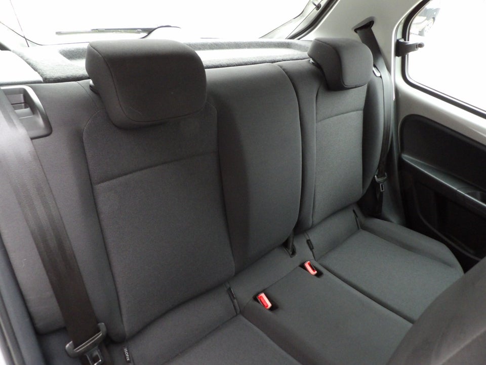 VW Up! 1,0 MPi 75 Move Up! ASG 5d