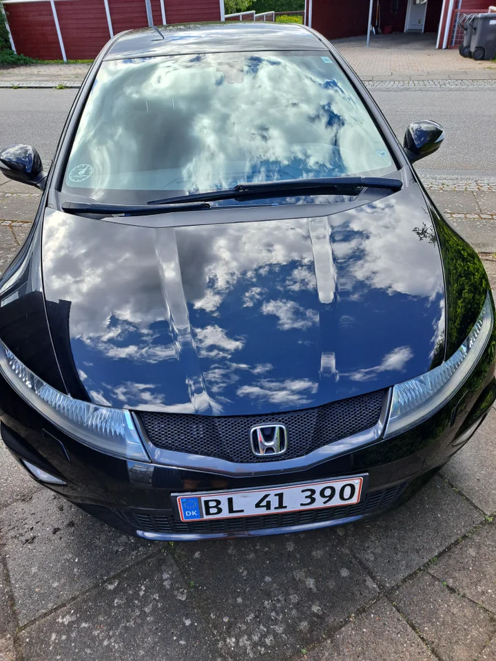 Honda Civic 1,8 Sport 5d