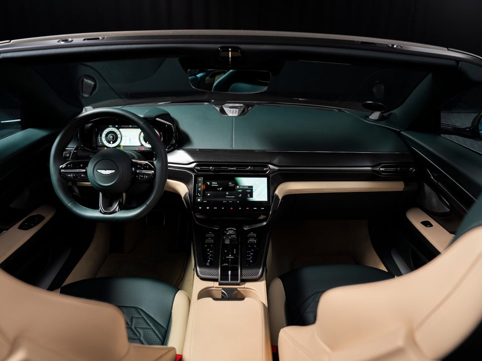 Aston Martin Vanquish 5,2 V12 Volante aut. 2d