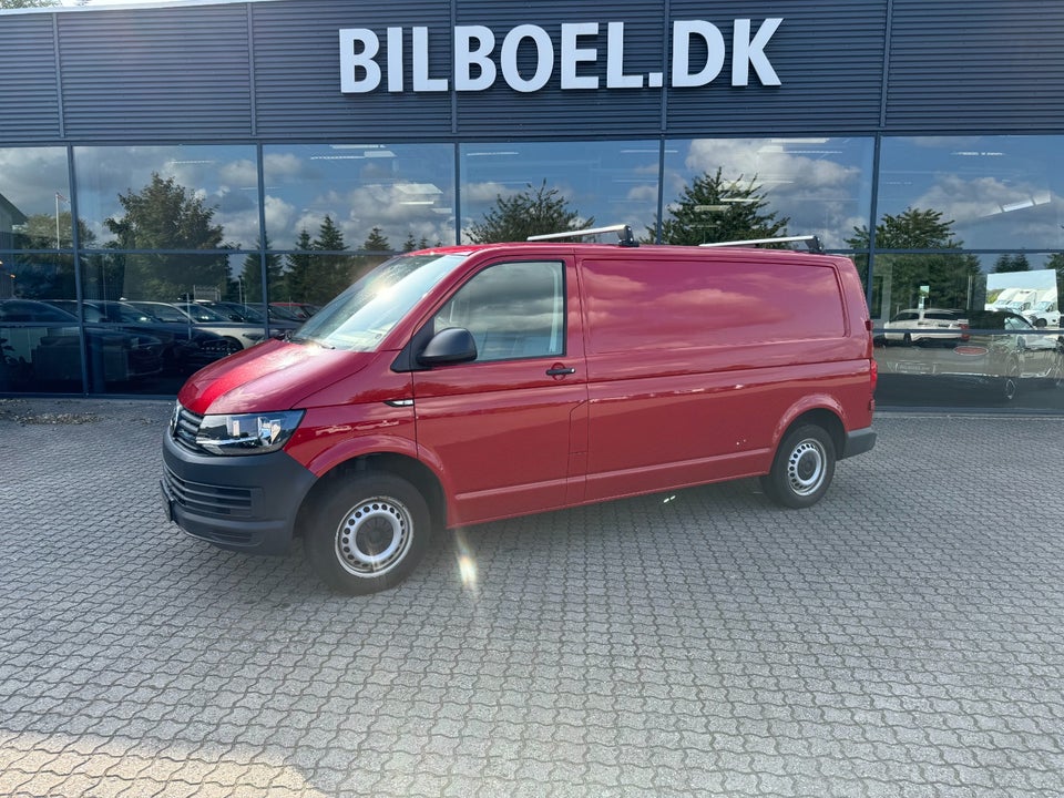 VW Transporter 2,0 TDi 150 Kassevogn DSG lang