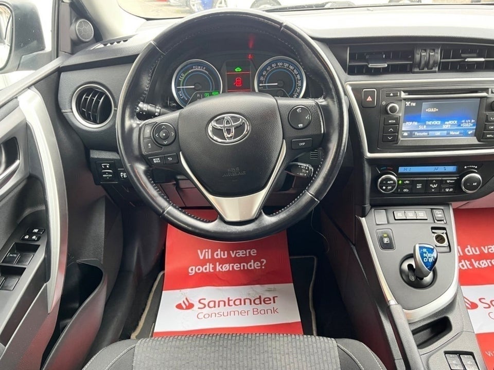 Toyota Auris 1,8 Hybrid H2 Premium CVT 5d