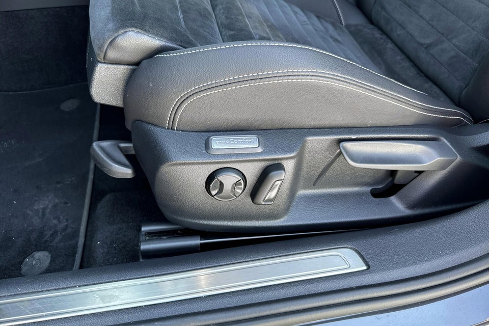 VW Passat 1,5 TSi 150 Elegance+ Pro DSG 4d
