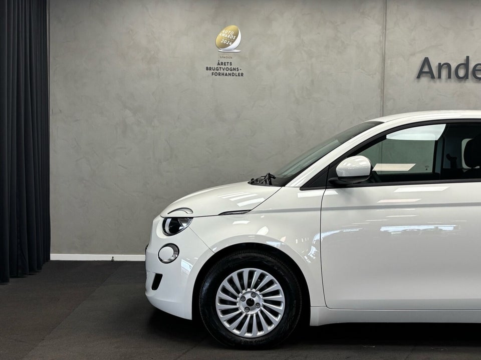 Fiat 500e 24 Icon 3d