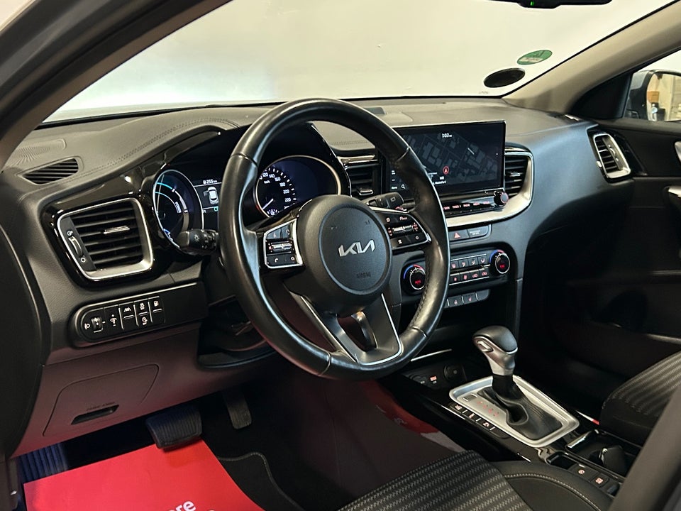 Kia XCeed 1,6 PHEV Prestige DCT 5d