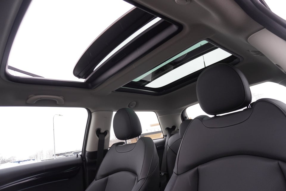 MINI Cooper SE Edition Premium Plus 3d