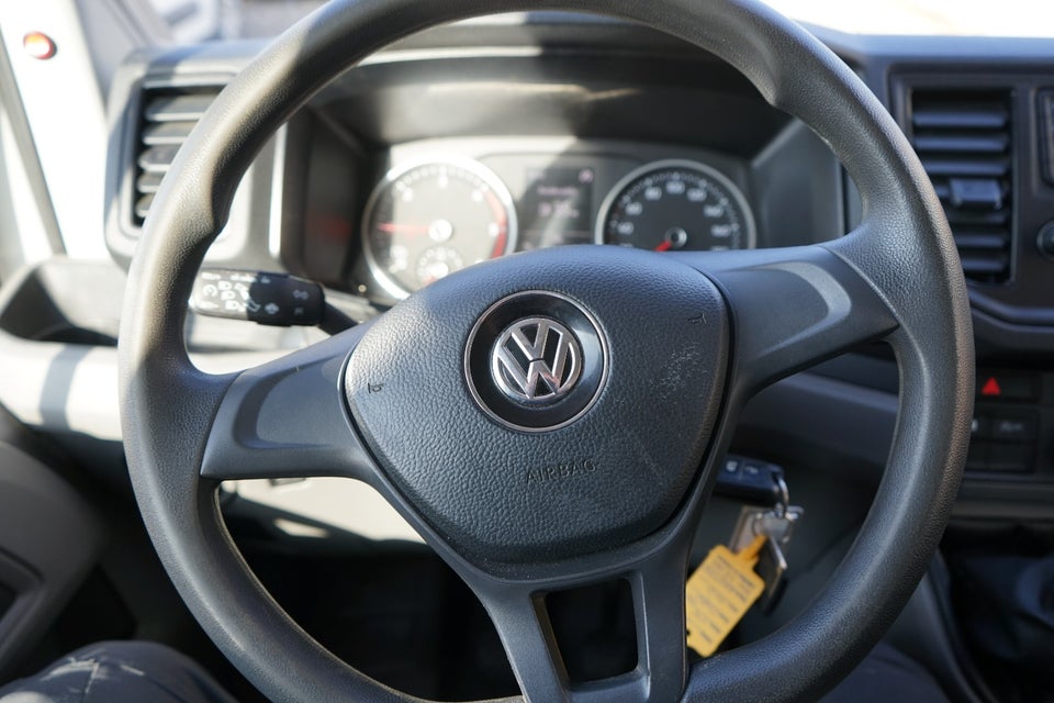 VW Crafter 35 2,0 TDi 140 Kassevogn L3H2