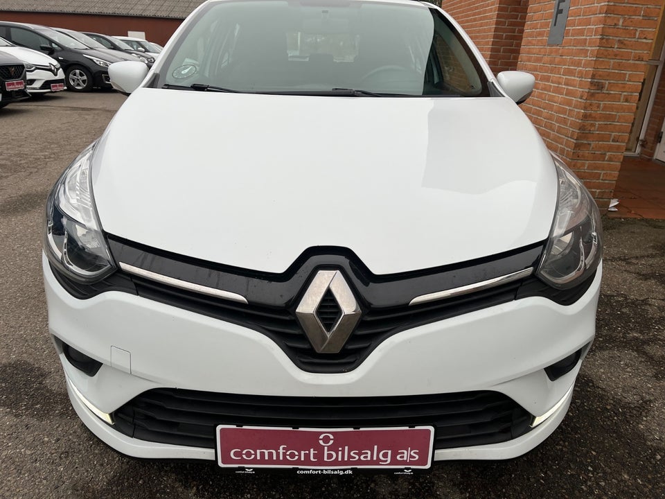 Renault Clio IV 1,5 dCi 90 Zen 5d