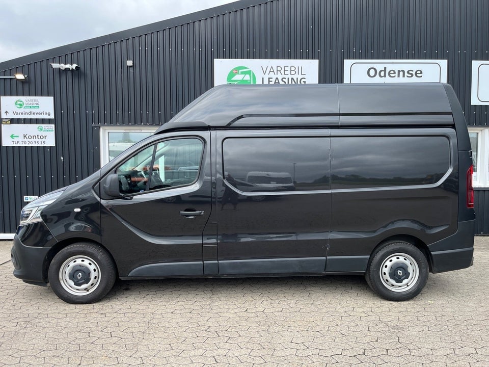 Renault Trafic T29 2,0 dCi 145 L2H2